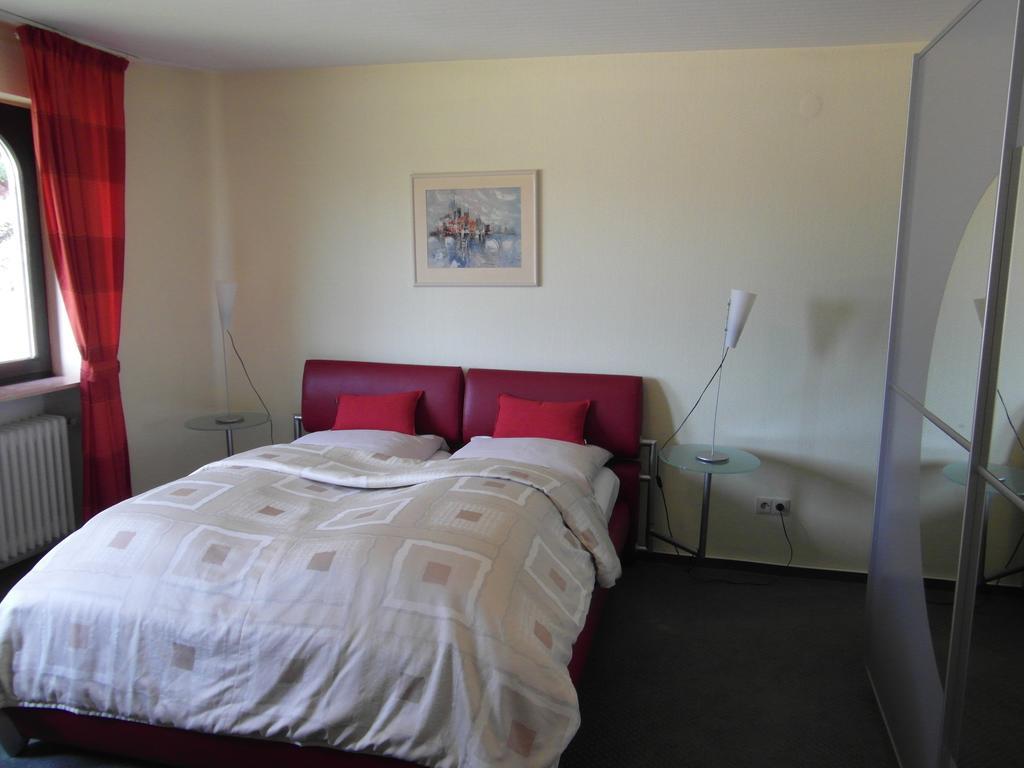 Hotel Castello Bianco à Wadern Extérieur photo