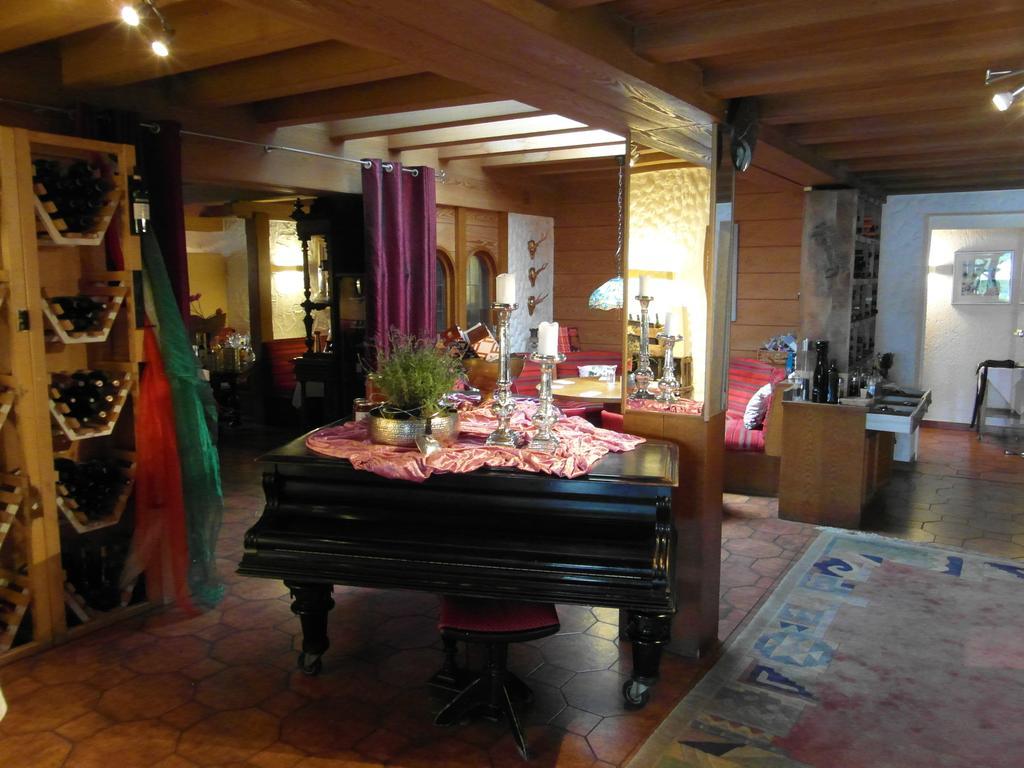 Hotel Castello Bianco à Wadern Extérieur photo
